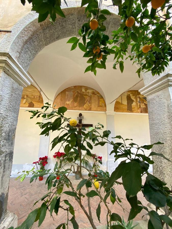 Il Chiostro Bed & Breakfast Massa Lubrense Exterior foto