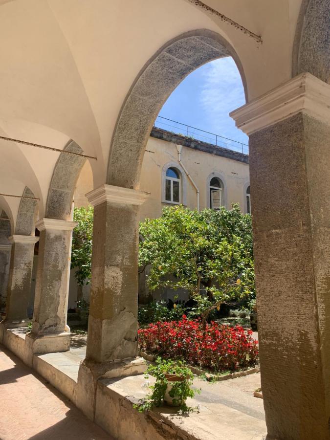 Il Chiostro Bed & Breakfast Massa Lubrense Exterior foto