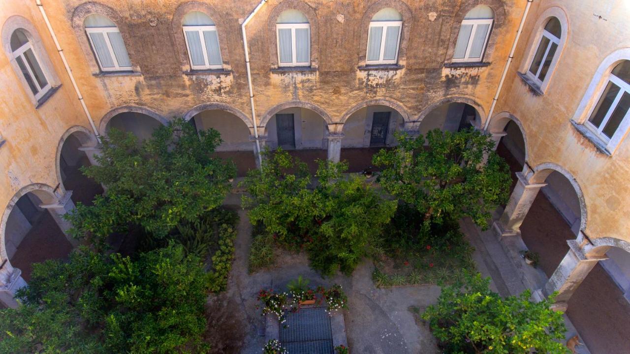 Il Chiostro Bed & Breakfast Massa Lubrense Exterior foto